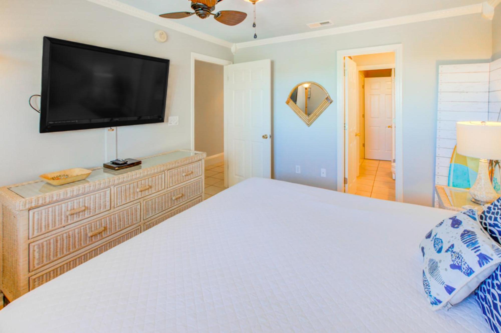 Windancer Condominiums デスティン 部屋 写真